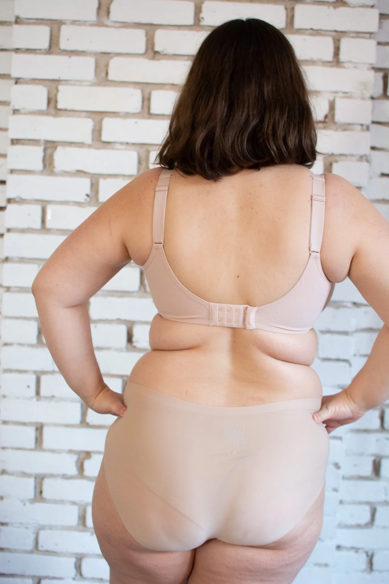 Chantelle Comfort Chic Back Smoothing T-shirt Bra